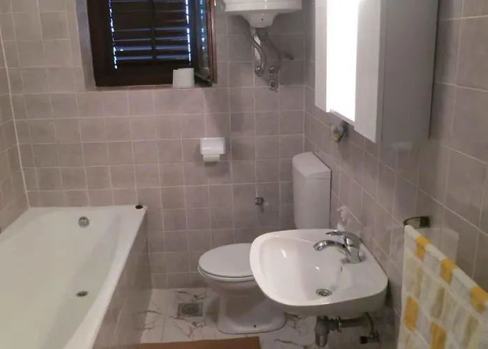 In - Insel Krk 13157 شقة